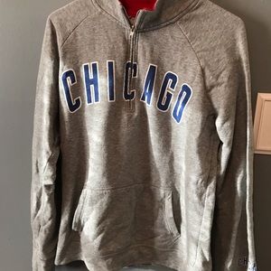 Cubs sweatshirt